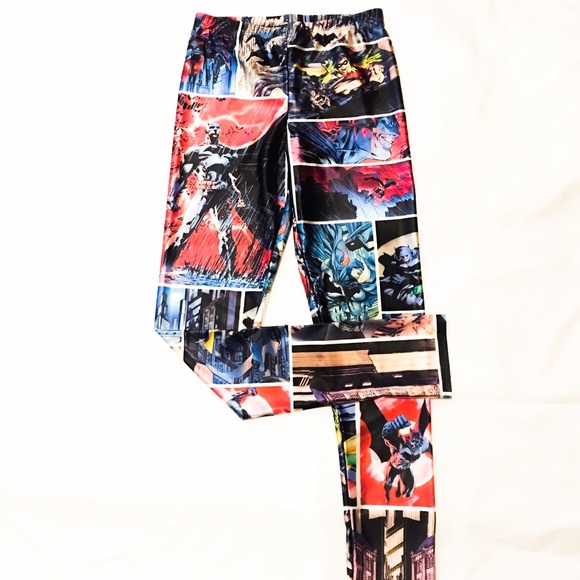 FINAL SALE🔴🔴Batman Dark Night Yoga Leggings