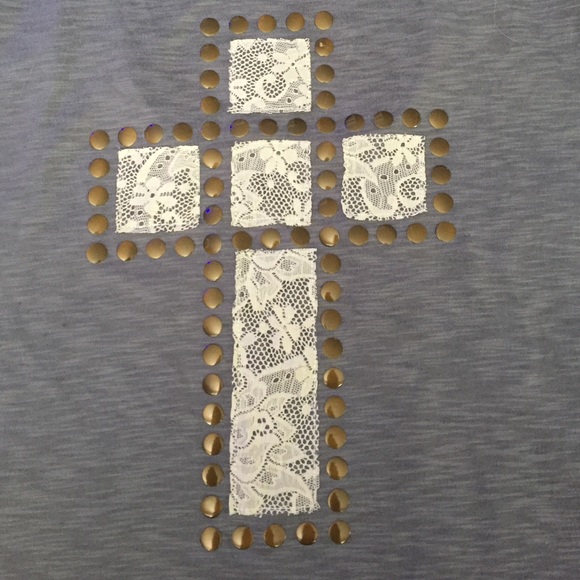 Short sleeve, high-low shirt - Picture 3 of 3