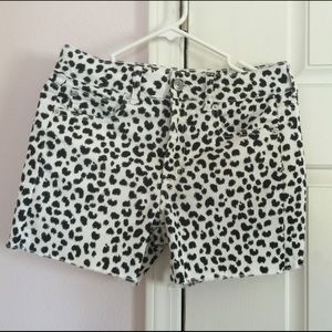 🎀HP🎀 American Eagle Animal Print Shorts