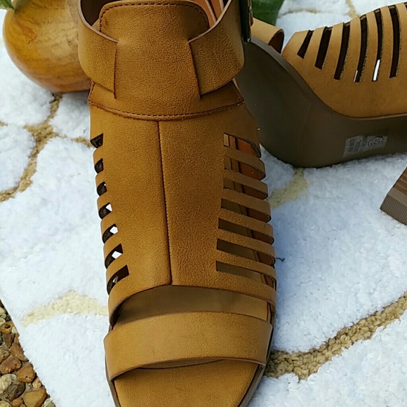 BUNDLE SOLD - Picture 2 of 4