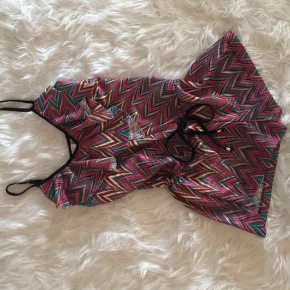 ⚡️SALE⚡️Beach Bunny Bronze Coverup