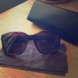 FENDI brown tortoiseshell sunglasses