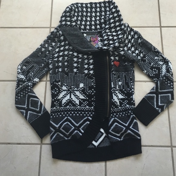 Desigual Sweater