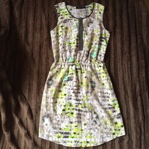 Beautiful sleeveless Dress