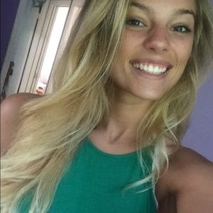 Meet your Posher, Jasmine