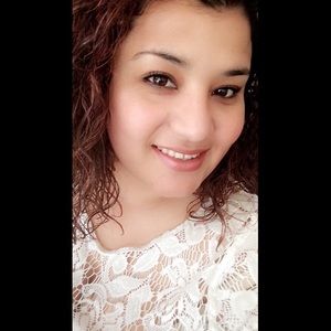 Meet your Posher, Marcela