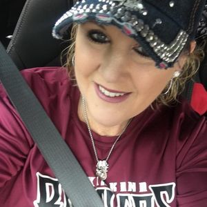 Meet your Posher, Christi