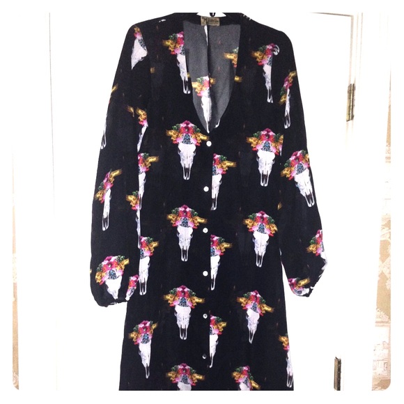 Show Me Your Mumu button up long tunic