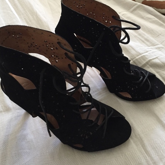 Joie black suede booties