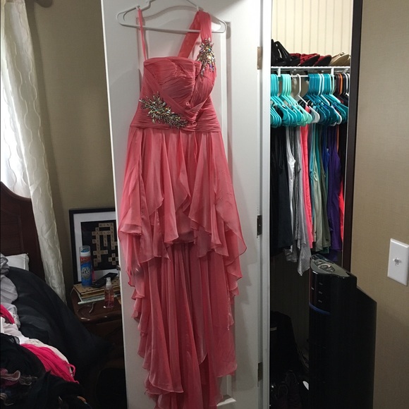 Dress - Picture 2 of 2