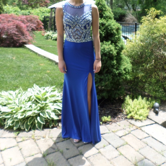 Mori Lee prom dress (discontinued in stores) - Picture 2 of 4