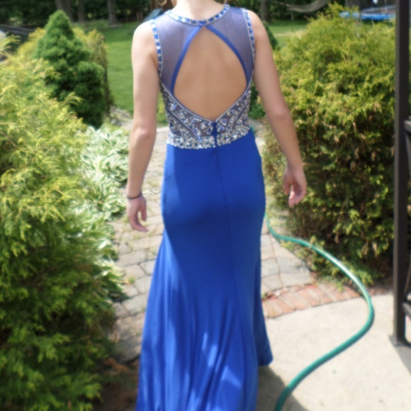 Mori Lee prom dress (discontinued in stores) - Picture 3 of 4