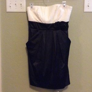 The perfect elegant dress for special occasions!