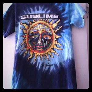 Sublime graphic t