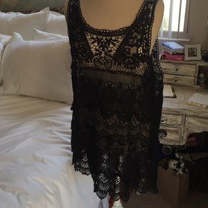 Black crochet long top