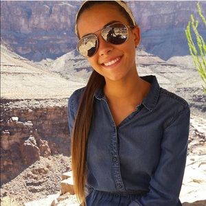 Meet your Posher, Sophia