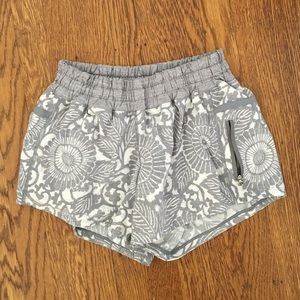 Lululemon tracker short