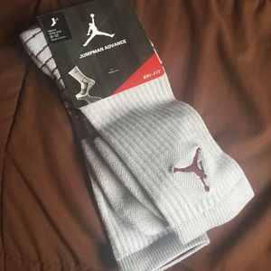 Men's Jordan socks size L (shoe size 8-12)