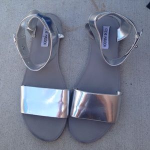 Steve Madden metallic silver sandals