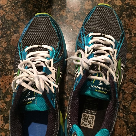 Brooks Ravenna running shoes