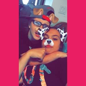 Meet your Posher, Caressia