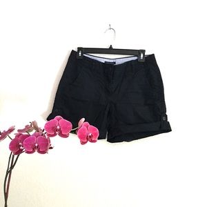 TOMMY HILFIGER Cuffed Shorts
