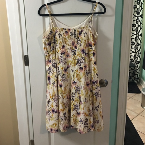 Old Navy Floral Swing Dress - Picture 2 of 3