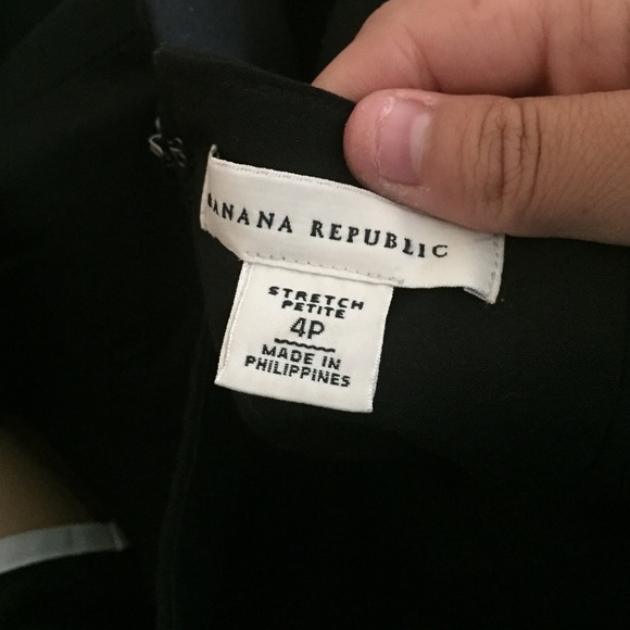 Banana Republic black pencil skirt - Picture 2 of 2