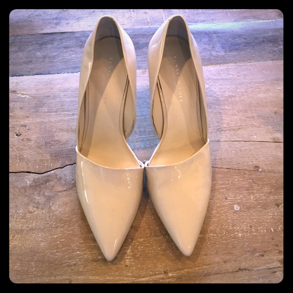 Kenneth Cole Nude d'Orsay Pump