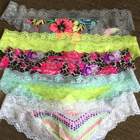 VS PINK extra low rise mini cheekster