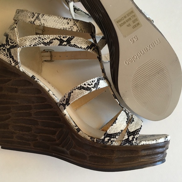 Max & Cleo  ||  Wedge Sandals - Picture 2 of 4
