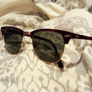 Rayban Clubmaster Classic