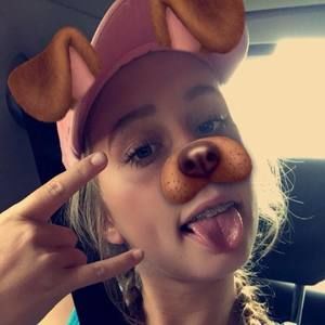 Meet your Posher, Liz