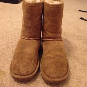 Authentic bearpaw boots