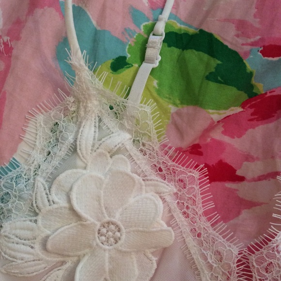 NWT Retail White Flower Lace Bralette - Picture 4 of 4