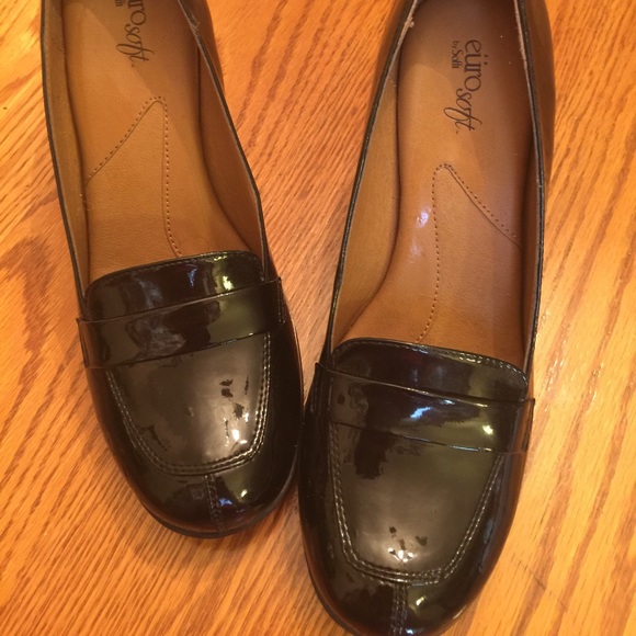 Cute dressy shoes patent leather