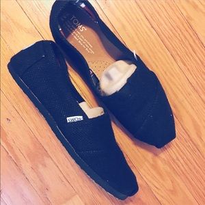Black Burlap Toms