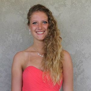 Meet your Posher, Alessia