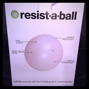 NWT Resist-a-ball