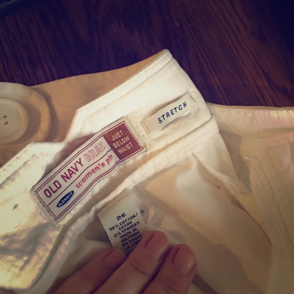 White size 26 old navy capris!