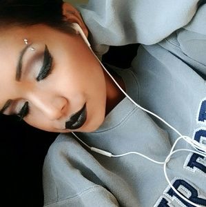 Meet your Posher, Paxton