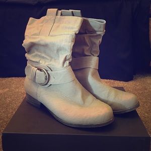 Ankle boots