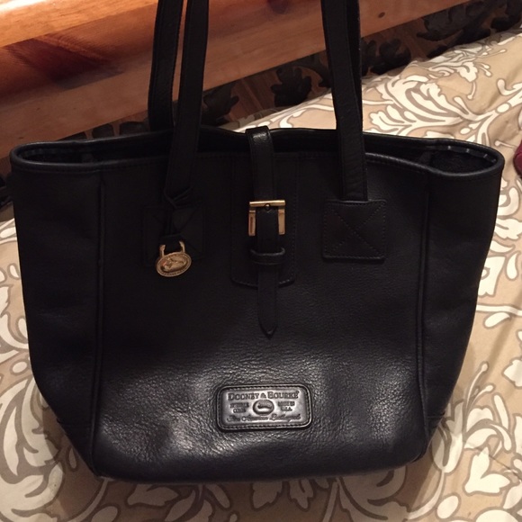 Dooney and Bourke black leather handbag