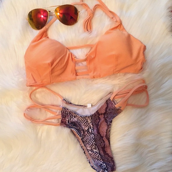 Peach and Snakeskin NWOT Bikini Set - Picture 2 of 3