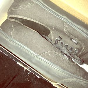 Size 9 Gray Women Vans