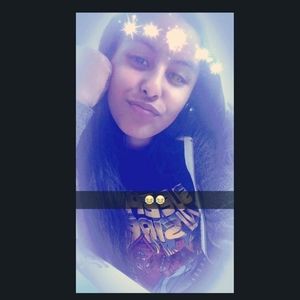 Meet your Posher, Jasmine