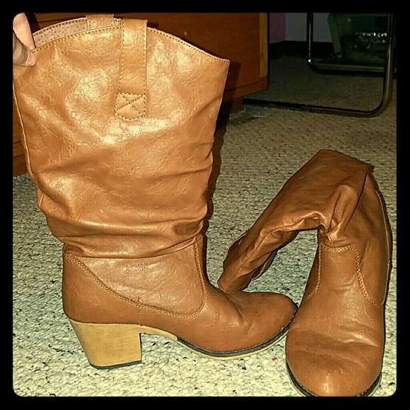 Mid Calf brown leather boots