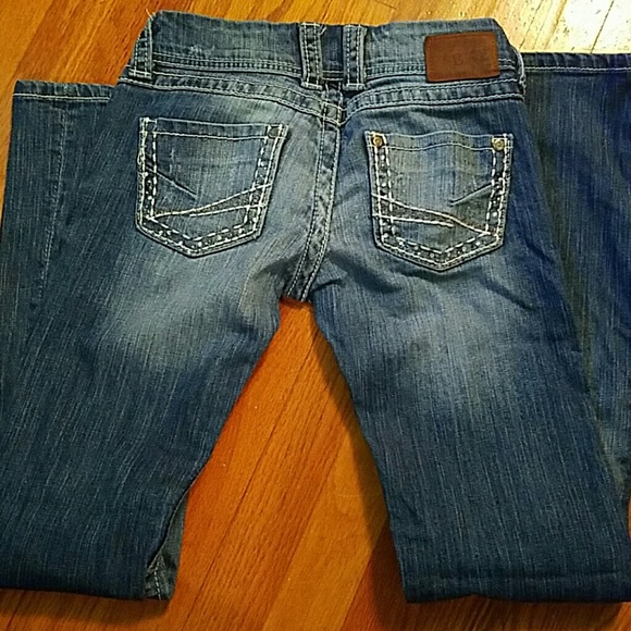 Super cute BKE Stella jeans