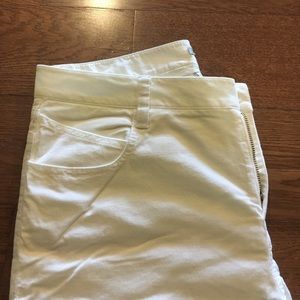 Off White Banana Republic Corduroy Pants!