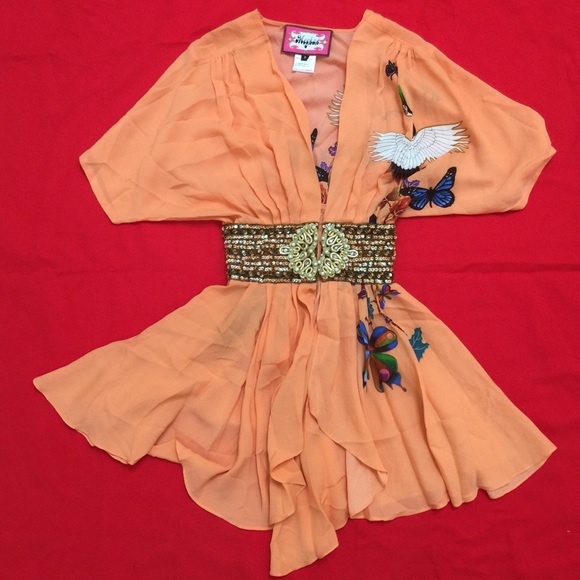 Meghan One of a Kind Top (US Size 2, label says 6)